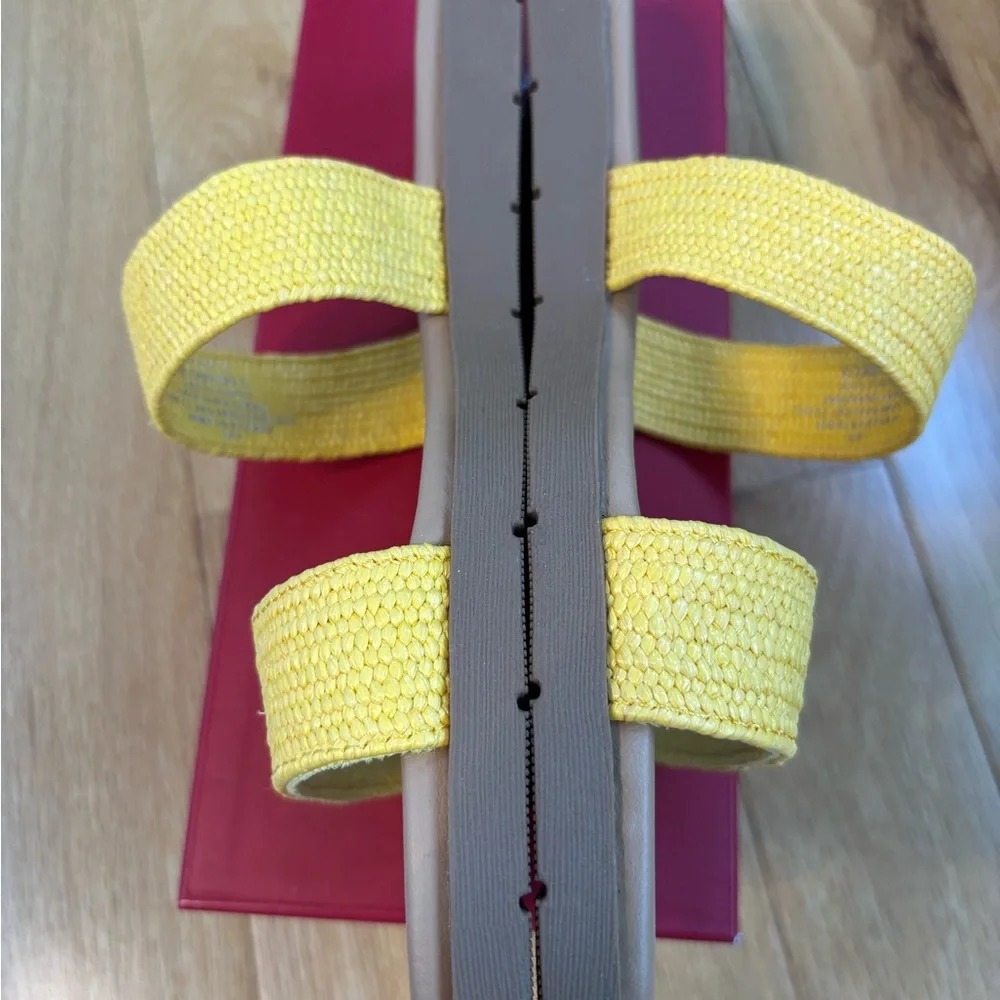 Kelly & Katie Yellow Sandals Strappy New in Box Women’s 8.5 M NIB Shoes and - Picture 2 of 7